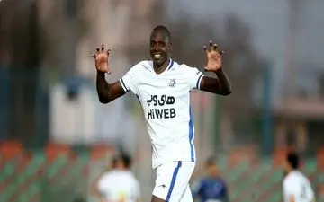 پیروزی یک نیمه‌ای استقلال مقابل پیکان/ کارت قرمزی که پس گرفته شد
