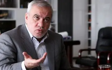 اعتراض آبی‌ها به فتح‌الله‌زاده