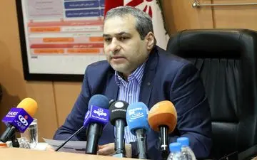 انتقاد از نرخ بالای سود بانکی/هشدار رئیس سازمان بورس به رئیس کل بانک مرکزی