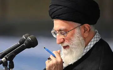 توصیه آیت الله خامنه ای به دولت برای حمایت از زنان کارمند + فیلم