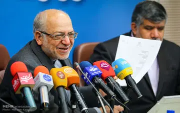 دستور نعمت‌زاده به مجموعه وزارت صنعت/ ابلاغ اجرای ۵ بسته ماموریتی