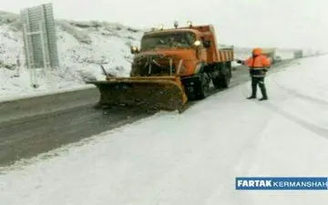 تمام راه های اصلی استان باز و تردد در آن  ها جریان دارد / در حال بازگشایی محورهای روستایی هستیم