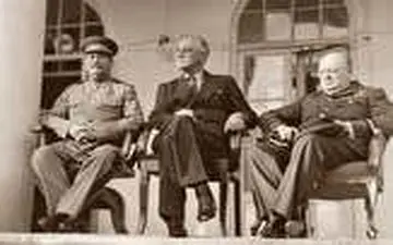 جلسه ای مهم در ایران بدون حضور شاه