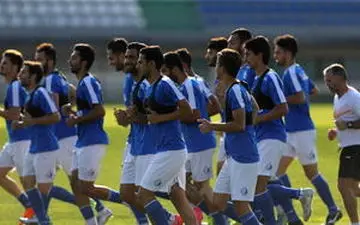 خروجی‌های استقلال  چه کسانی هستند؟