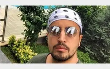 هنرپیشه معروف عکس استخرش را به اشتراک گذاشت