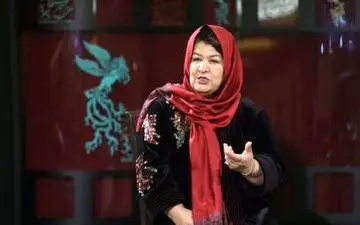 گلایه پوران درخشنده از دستمزدهای نجومی بازیگران