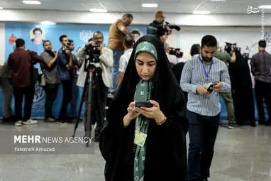 حواشی روز دوم ثبت نام انتخابات ریاست جمهوری به روایت تصویر