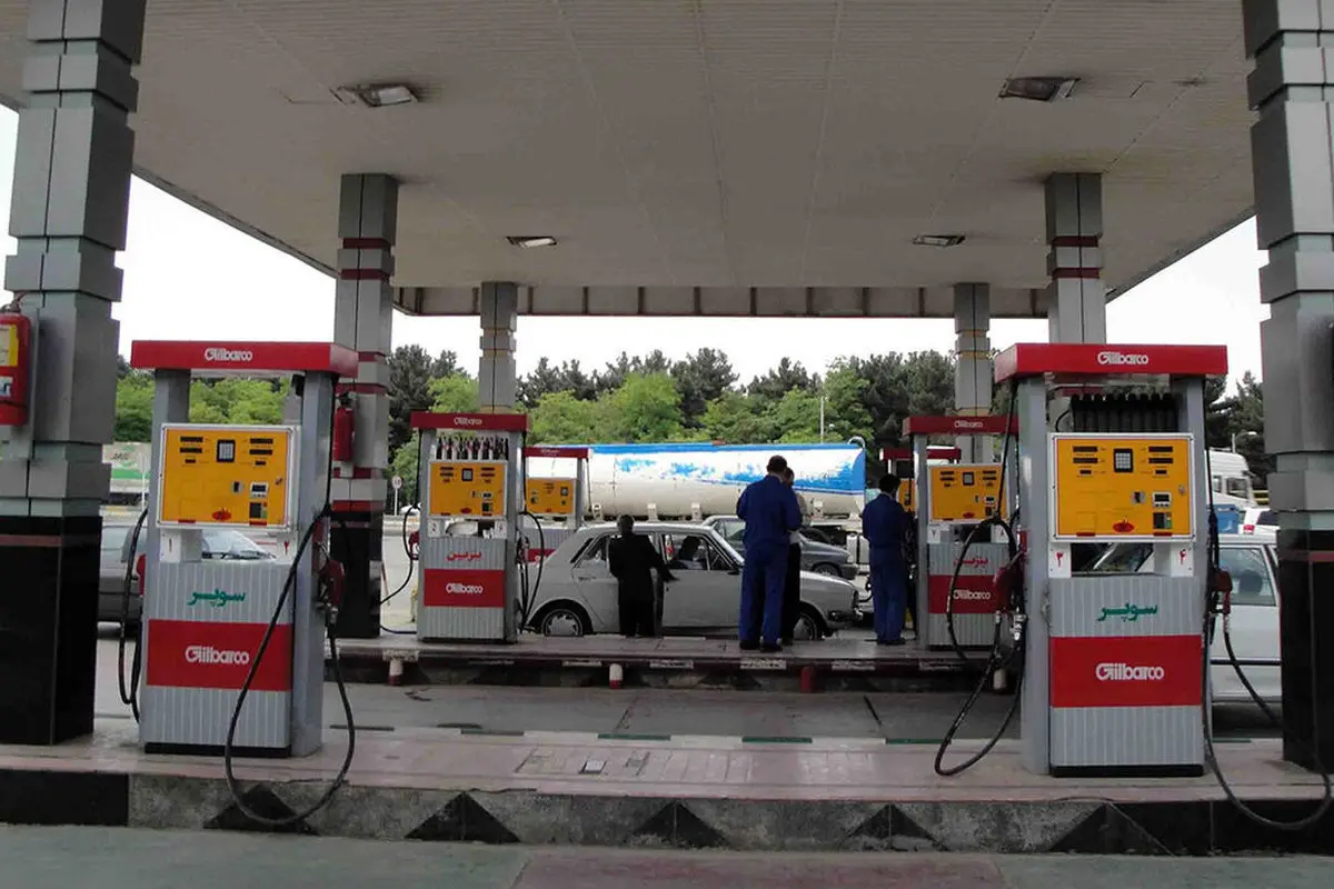 خبر جدید درباره قیمت بنزین / تصمیم نهایی دولت چیست؟ 