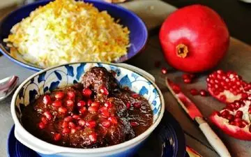 بیا اینجا تا یه خورش جدید بهت یاد بدم! | طعمش بی نظیره!