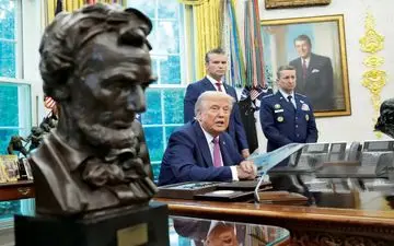 مخابره پیام «جنگ» ترامپ به دنیا؛ برای درگیری‌های نظامی آماده باشیم؟
دونالد ترامپ 