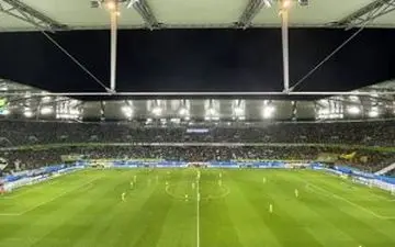  

سنت‌شکنی دورتمند در خانه حریف
