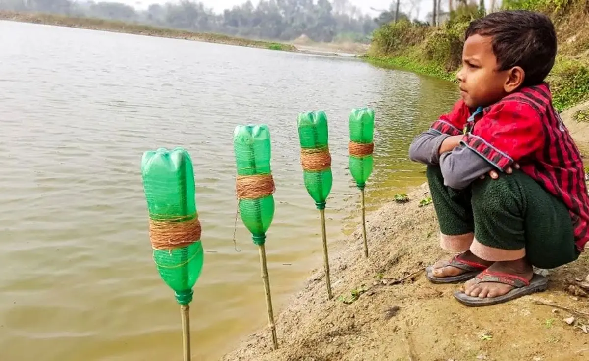 روش جالب و خلاقانه ماهیگیری کودک 6 ساله + ویدئو