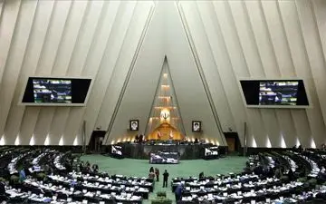 آوایی از مجلس کارت زرد گرفت/ نمایندگان قانع نشدند