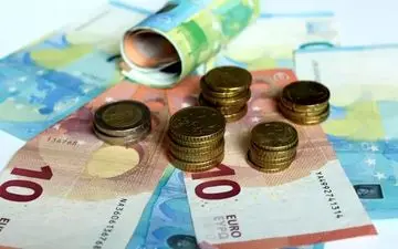 بالاترین حقوق ساعتی را چه کسی دریافت می‌کند؟