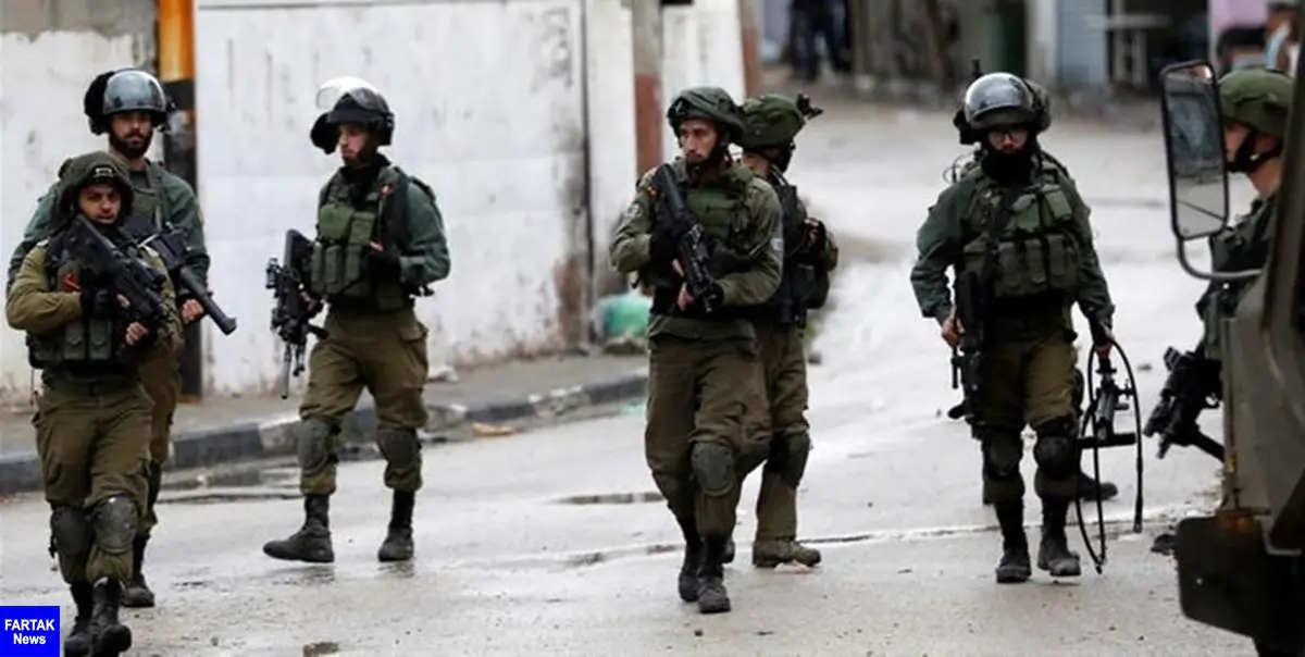 نظامیان صهیونیست ده‌ها جوان فلسطینی را در کرانه باختری بازداشت کردند