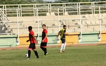 تساوی شهرداریچی های بندرعباس و بم در دیداری تدارکاتی