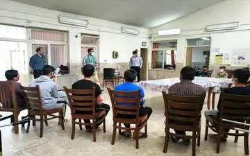 ویژه‌برنامه «انقلاب و کودکان» کانون استان کرمانشاه برای کودکان و نوجوانان تحت پوشش اداره بهزیستی اجرا شد