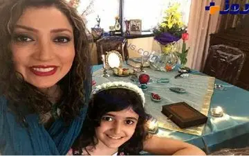 خانم بازیگر مشهور و دخترش کنار سفره هفت سین خانه + عکس