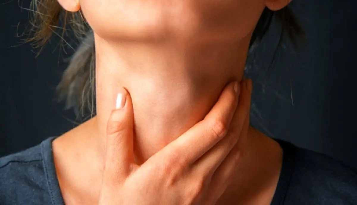   چرا احساس می کنم لقمه در گلوم گیر کرده؟ 