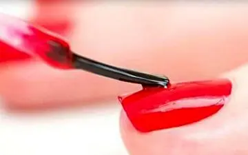  آیا می‌توان با انگشت لاک زده وضو گرفت؟