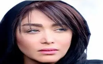 پوشش و ظاهر نوروزی سارا منجزی پور در ایام نوروز