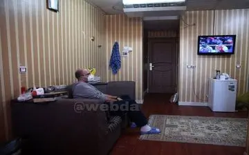 تماشای دربی در قرنطینه دانشجویان بازگشته از چین + عکس