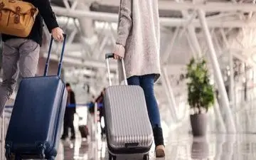با این 10 نفر هرگز به سفر نروید