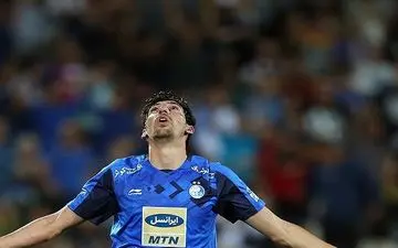 فکری خواهان حضور تبریزی در استقلال شد