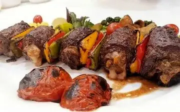 طرز تهیه کباب مصری رولی؛ دستور پختی خوشمزه و مخصوص رستوران‌ها