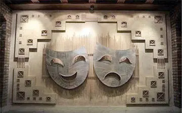 خانم بازیگر درکنار پدر معروفش 