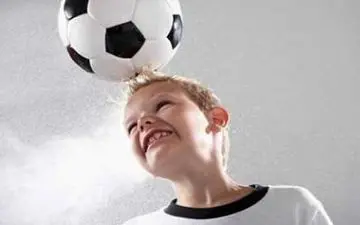 فوتبال و تاثیر آن بر سلامت مغز 