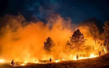  عکس منتخب نشنال جئوگرافیک | جنگ با آتش