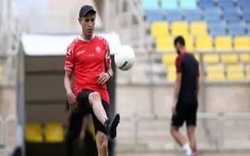 تدوام غیبت فرجی و امیری در تمرین امروز پرسپولیس
 
