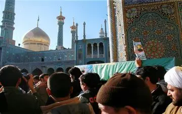 پیکر شهید مدافع حرم جمال حسین در قم تشییع می‌شود