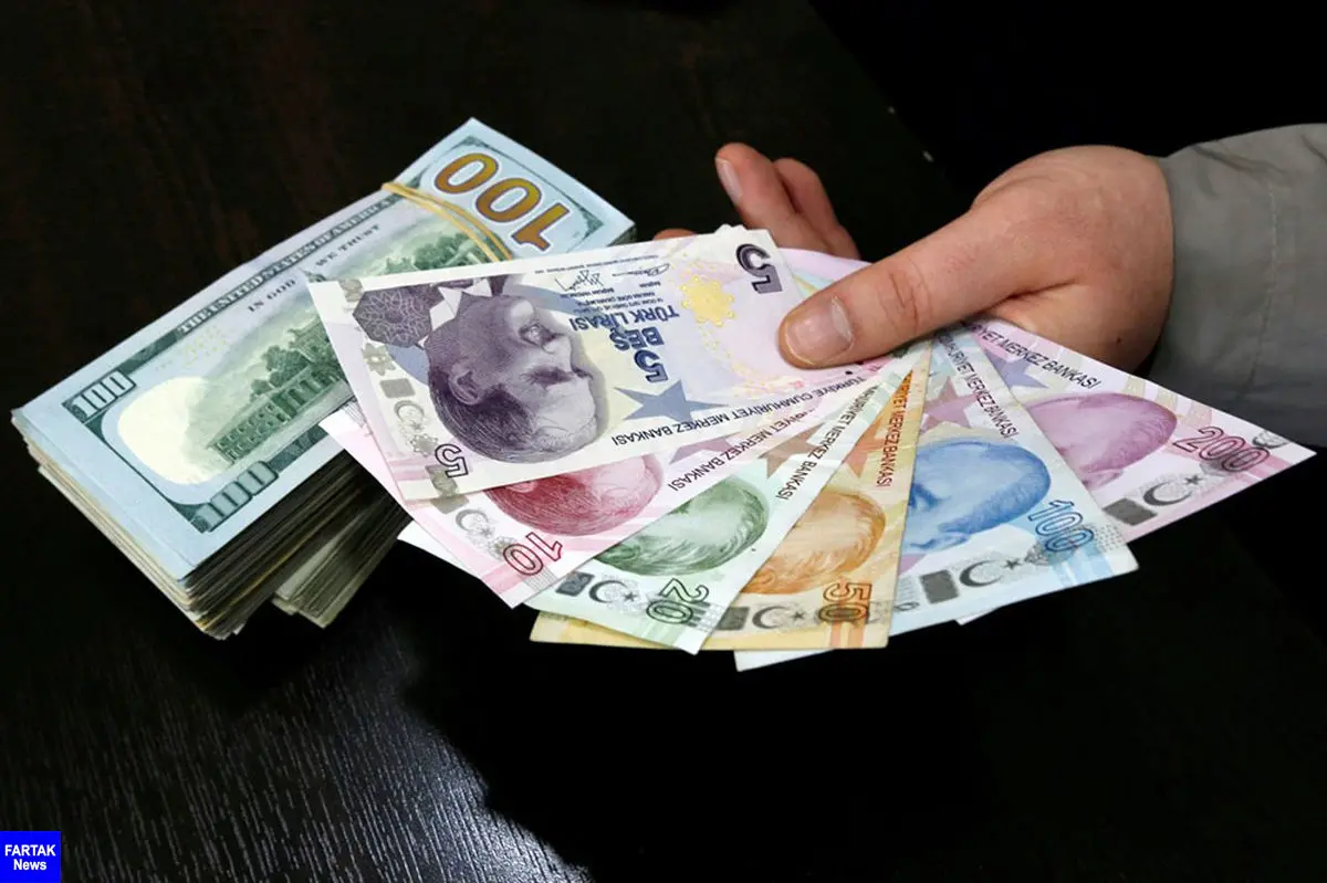  سقوط ارزش دلار و یورو در بازار ترکیه همچنان ادامه دارد