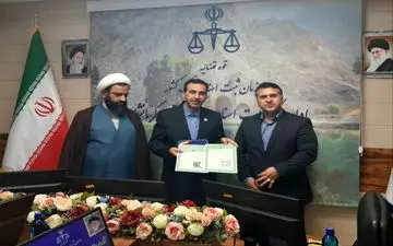 صدور سند تک برگ برای دو فقره از املاک جمعیت هلال احمر کرمانشاه