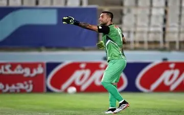 منصوریان به دنبال جذب گلر جدید