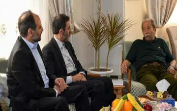 کتاب خاطرات علی نصیریان منتشر می‌شود