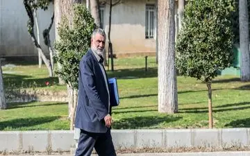 محمود حجتی هم از جمع گزینه‌های شهرداری تهران کنارکشید/ انتخاب شهردار از میان 5 گزینه