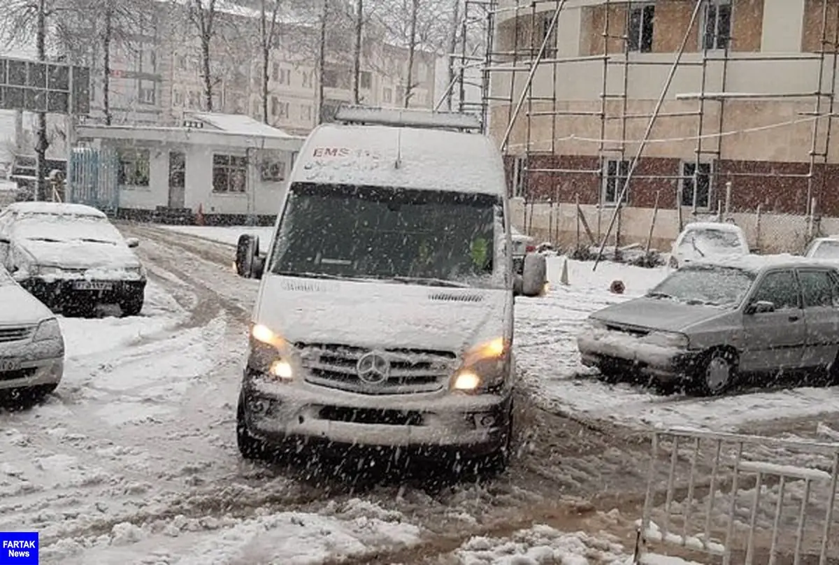 
امدادرسانی به ۱۰۳ مصدوم حوادث برف گیلان