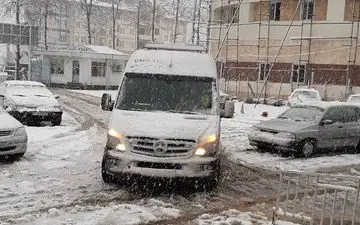 
امدادرسانی به ۱۰۳ مصدوم حوادث برف گیلان