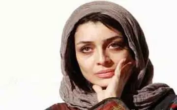  خانم بازیگر در استادیوم فوتبال! + عکس