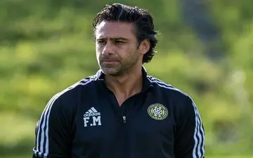 فرهاد، لیگ فوتبال امارات را تکان داد