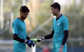 دردسر جدید دروازه‌بان‌های دو تیم پرسپولیس و استقلال