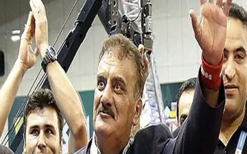 داور بین المللی کشتی درگذشت
