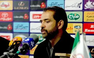  غیبت کریمی و دایی در نشست خبری!
