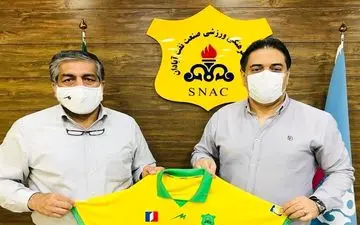 پیروانی دستیار پورموسوی در صنعت نفت شد 