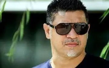 لحظه پاره شده طحال علی دایی در تیم ملی/عکس