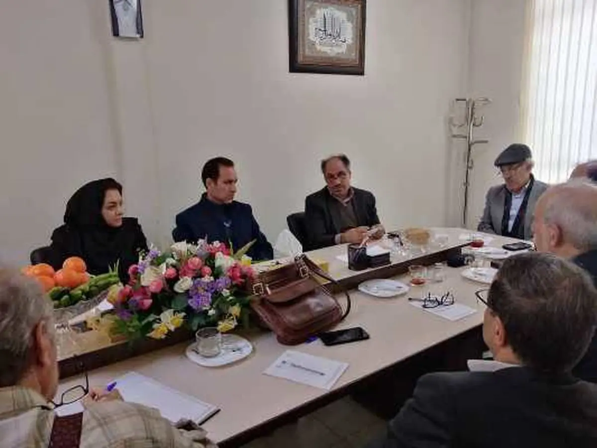 جای کار فرهنگی بین پزشکان و مردم خالی است