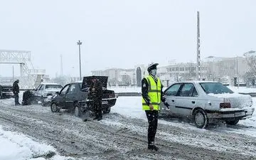 کولاک و ترافیک در جاده‌ها؛ مسیرهای مسدود را بشناسید